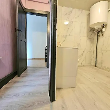 Charming Flat In The Heart Of 45 M² Parking Included.