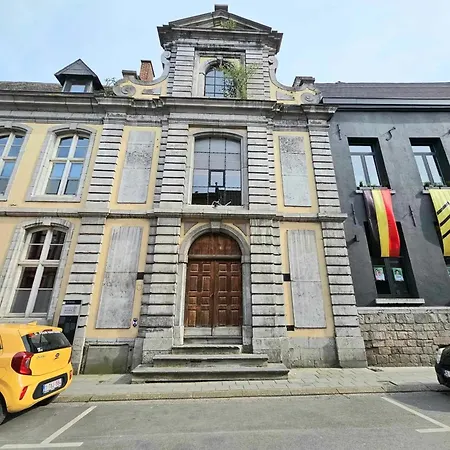 Charming Flat In The Heart Of 45 M² Parking Included. مونس